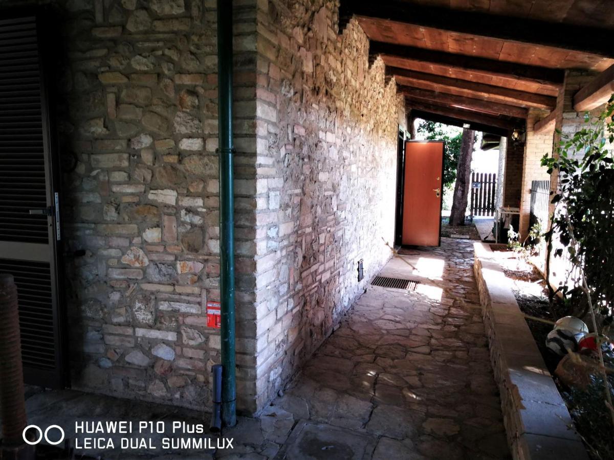 Villa Con Piscina Assisi Exterior foto