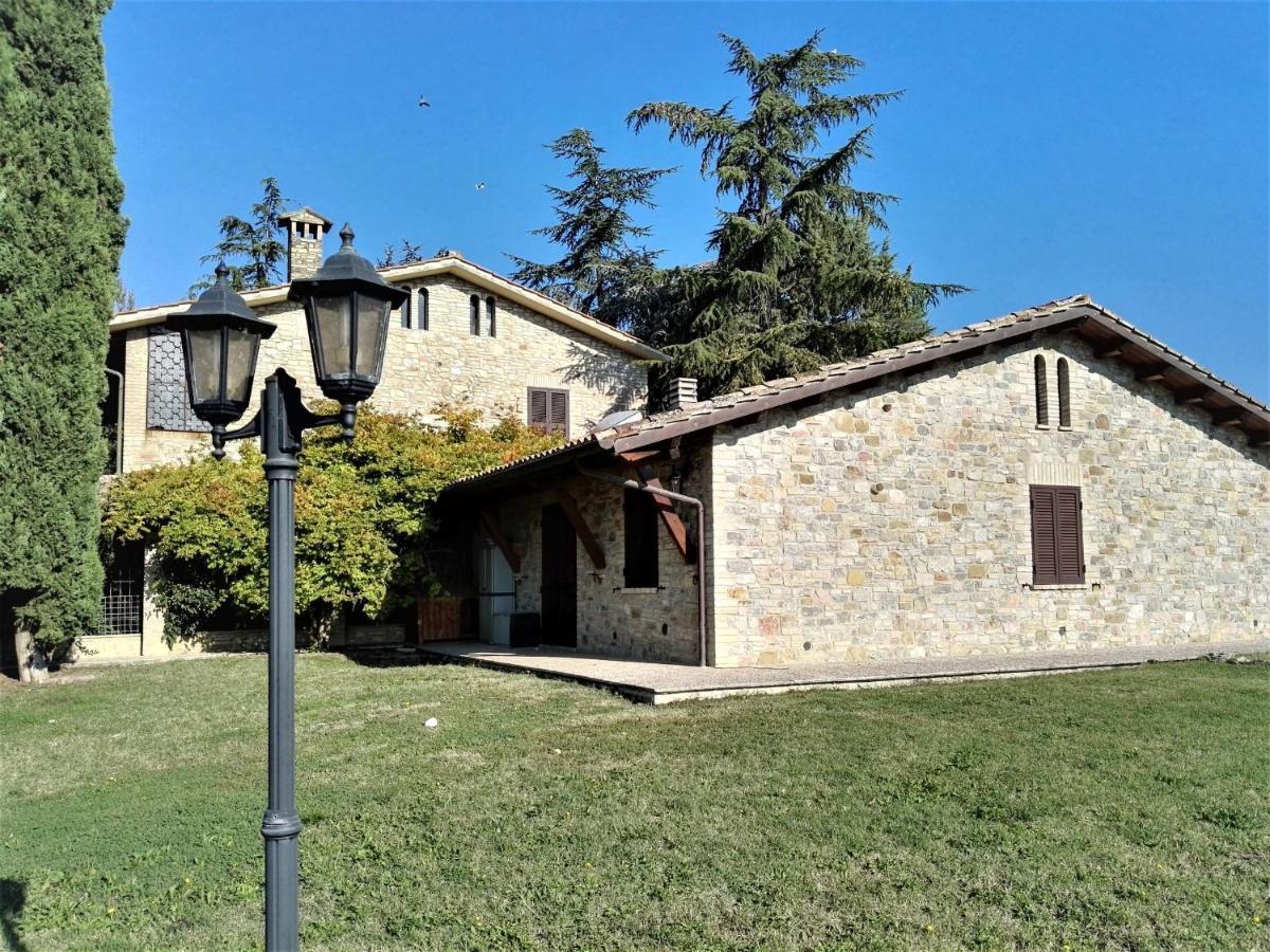 Villa Con Piscina Assisi Exterior foto
